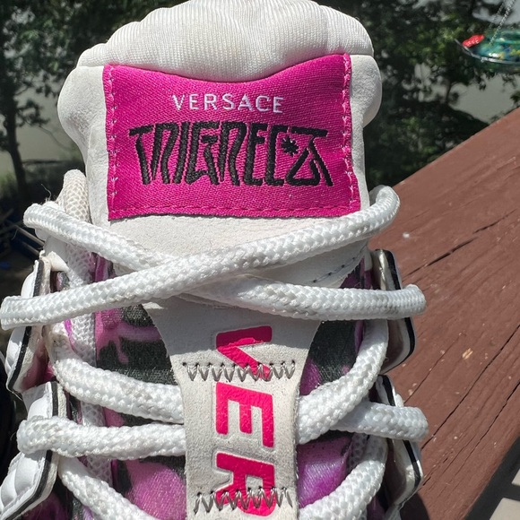 Authentic Versace TRIGRECA sneaker - Picture 12 of 13